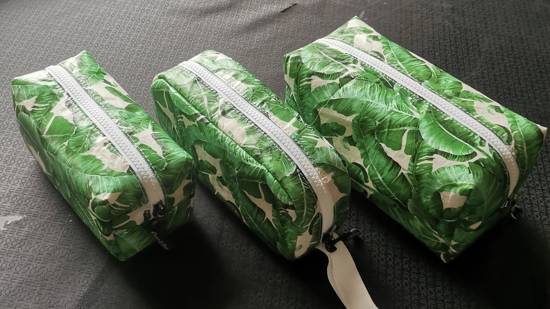 Vegan fashion cosmetic bag Pineapple leather cosmetic bag