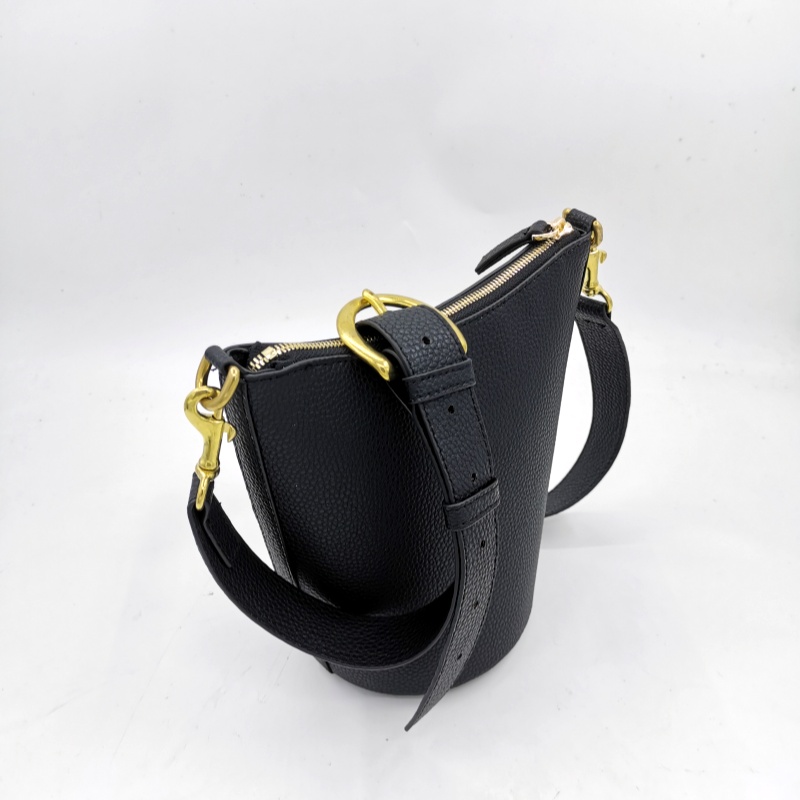 Factory Price Luxury Pineapple Leather Bucket Handbag with Removable Shoulder Strap And Handle