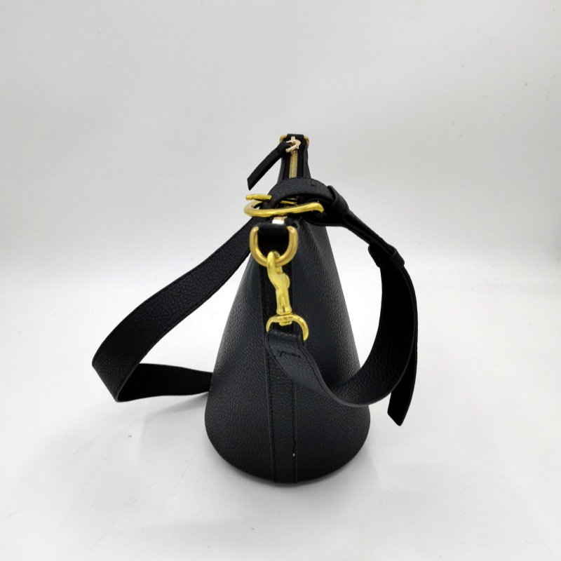 Factory Price Luxury Pineapple Leather Bucket Handbag with Removable Shoulder Strap And Handle