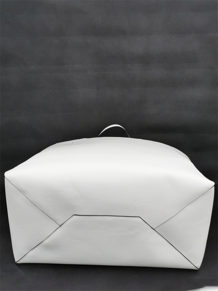 Large Capacity Bio-Based Pineapple Leather Vegan Tote Bag for Outdoors Shopping Travel