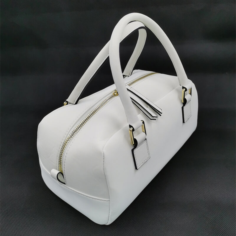MZPT02011 Pineapple Leather Hot Dog Handbag