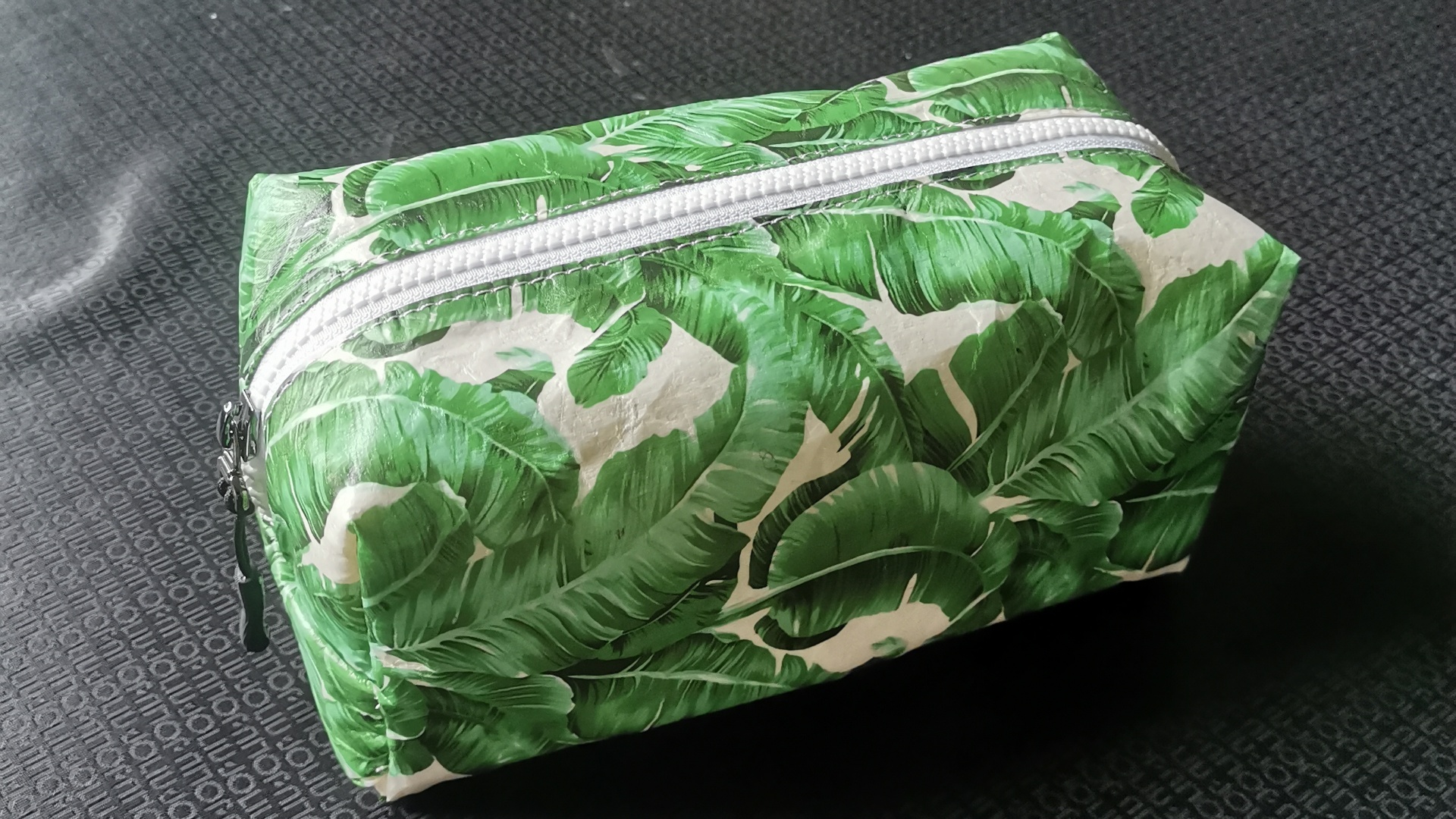 Customized Recycled Pineapple Leaf Fibre Stationery Bag for Studenets And Ladies in Office